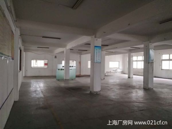 青浦区白鹤工业园区腾富路3400平方米独门独院厂房出租 可分割 另有6600平场地出租 (5).jpg
