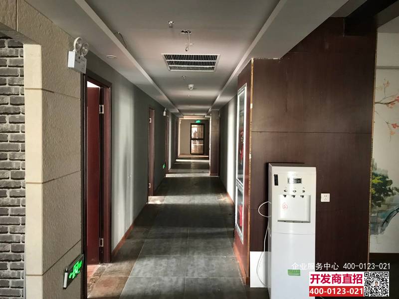 下载 (5).jpg