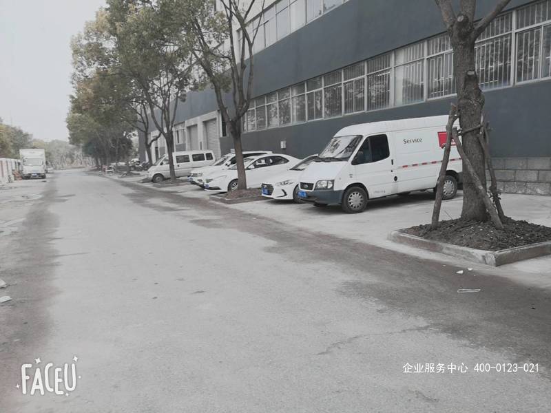 下载.jpg